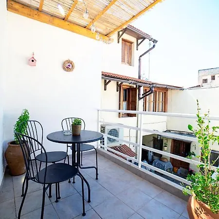 Natasha's Nest Apartament Rhodes City